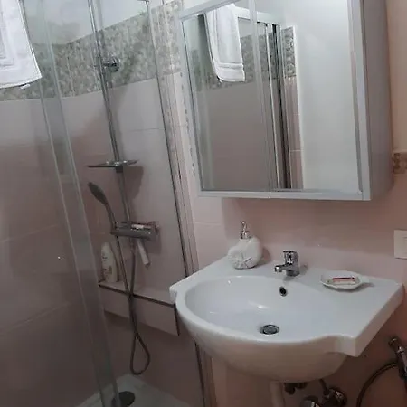 Апартаменты Brasil Mini Casa ,bagno E Angolo Cottura. *
